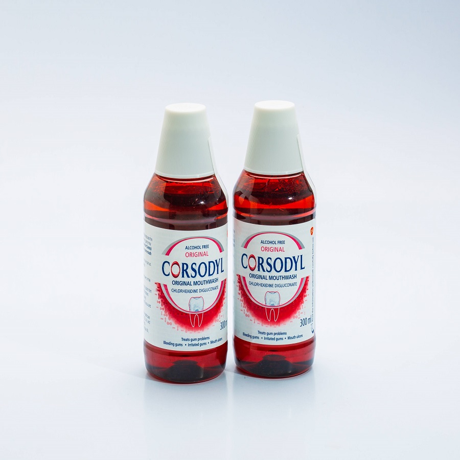 corsodyl-original-mouthwash-300ml